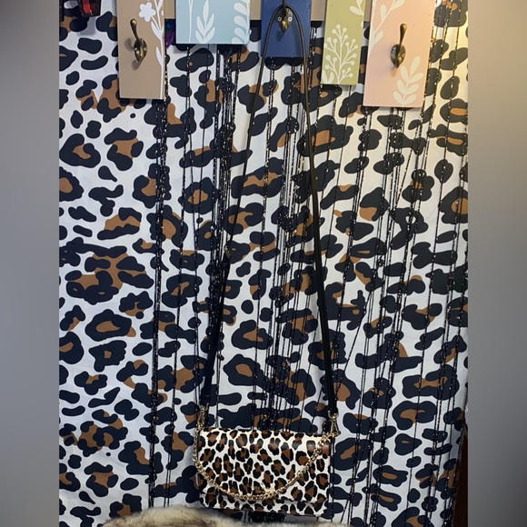 KATE SPADE NEW YORK SPOTTED LEOPARD GOLD CHAIN CROSSBODY BAG - Picture 12 of 15